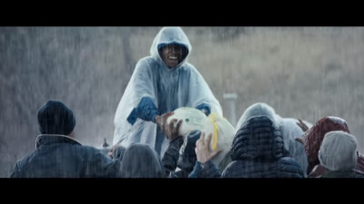 Spotul Chrysler pentru Super Bowl, atacat pe internet