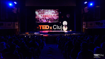 TEDxCluj 2018: Connecting the dots