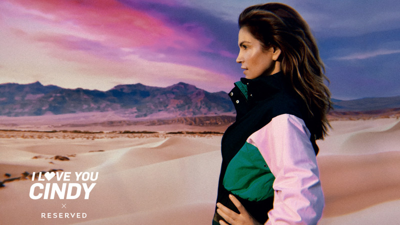 RESERVED o prezintă pe Cindy Crawford, noua imagine a campaniei globale SS18 'I LOVE YOU CINDY'