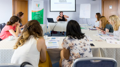 International School of Communication își extinde numărul de cursuri organizate în România prin partenerul local Creative Business Management