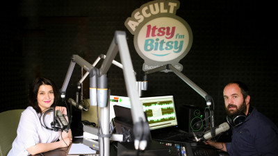 Investiţii de peste 100.000 de euro în modernizarea singurului radio pentru copii şi părinţi din România