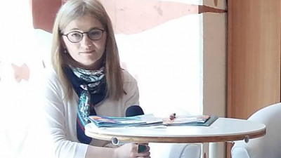 Oana Boca Stănescu: Cititul nu e ceva cu care te naști. Nu există copii programați genetic să apară pe lume ca mari cititori