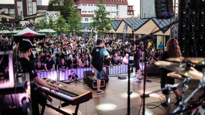 Drumul artiștilor începători - de la muzică la industrie muzicală - cu Anca Lupeș și Cosmin Marcu