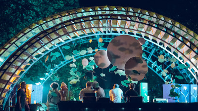 Insula magică de pe Dunăre: 3 Smoked Olives Island Festival începe săptămâna viitoare