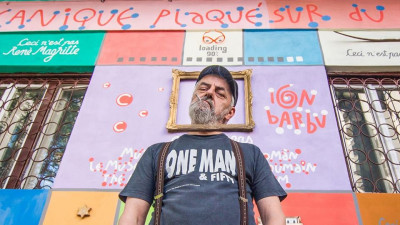 Cu Ion Barbu la Băile Herculane: "Voi face ce știu eu că enervează cel mai tare: voi mâzgăli pereții de la intrarea în stațiune. Sau ieșirea. Depinde de unde vii"