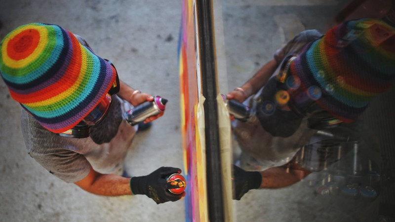 Arta de stradă strigă "trezirea". Kero Zen: Să rezistăm nu este suficient, trebuie să ne eliberăm de toată letargia mentală și socială