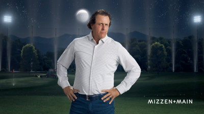 Pot fi jucatorii de golf socotiti atleti? Da, dar depinde in ce-i imbraci