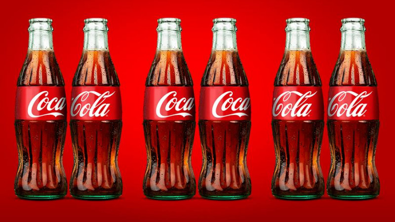 [UPDATE] Coca-Cola are sticle care se iubesc cum vor ele