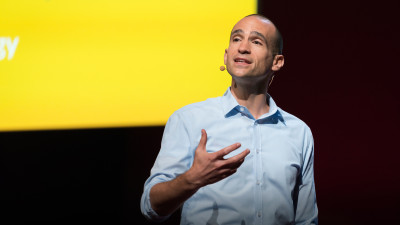 Nir Eyal, autorul bestseller-ului „Hooked: How to Build Habit-Forming Products”, vine pentru prima dată în România la GPeC SUMMIT 12-13 noiembrie