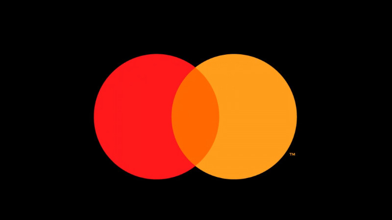 Mastercard isi simplifica identitatea vizuala si renunta la numele de brand