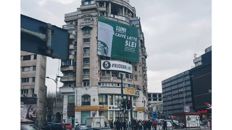 OOH-ul mic rastoarna latte-ul mare?