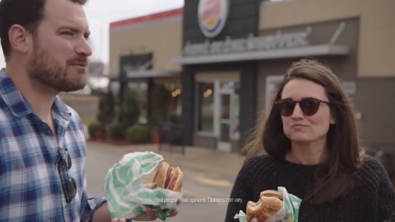 Burger King lansează burgerul cu carne artificială