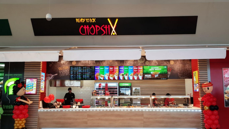 Ready to Box Chopstix Romania redeschide locatia din Brasov Coresi Shopping Resort dupa un proces de reamenajare