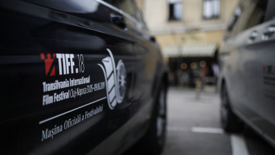 Mercedes-Benz și TIFF - experiențe conduse de emoție și inteligență, la ediția de majorat a festivalului