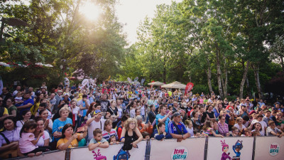 Pe 1 Iunie, peste 80.000 de copii și părinți s-au jucat la 1UNIFEST