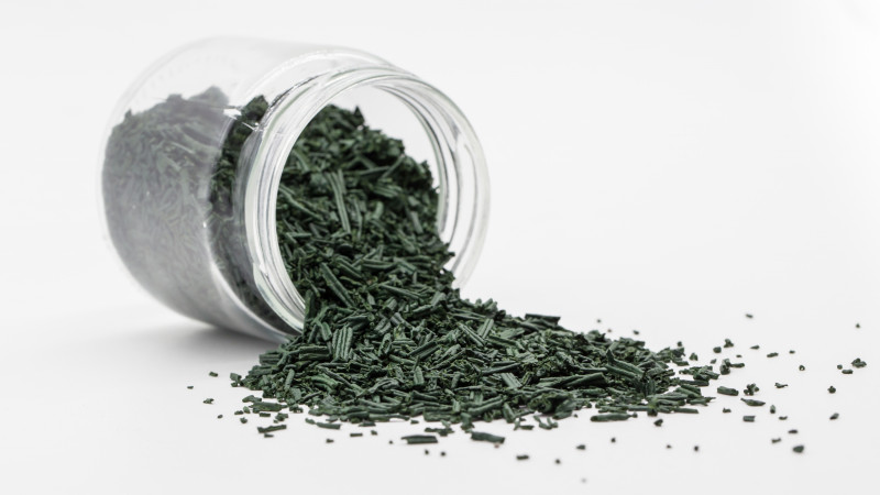 INOVAȚIE: După un an în România, Spinoa lansează o minifermă de spirulină artizanală pentru acasă