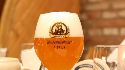URBB își extinde portofoliul de beri speciale „Timeless collection” cu Weihenstephaner Vitus