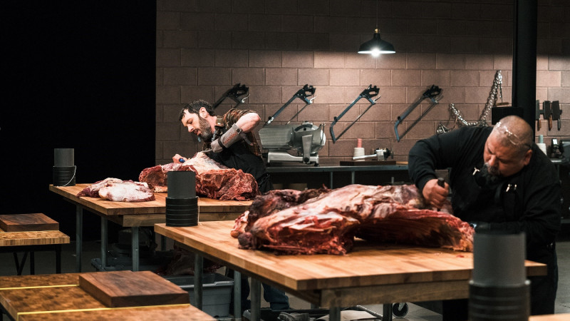 Din 6 august, HISTORY transmite în premieră, serialul: "The Butcher: Întrecerea măcelarilor"