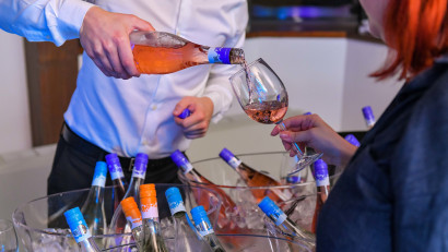 Crama LILIAC a prezentat noua etichetă a vinurilor young.LILIAC, ediția 2020