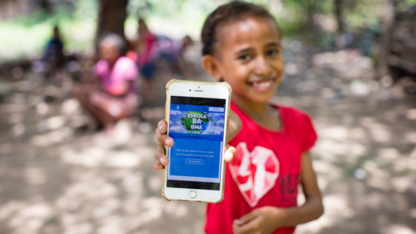 UNICEF și Microsoft lansează o platformă educațională globală pentru a contribui la gestionarea crizei din educație provocată de COVID-19
