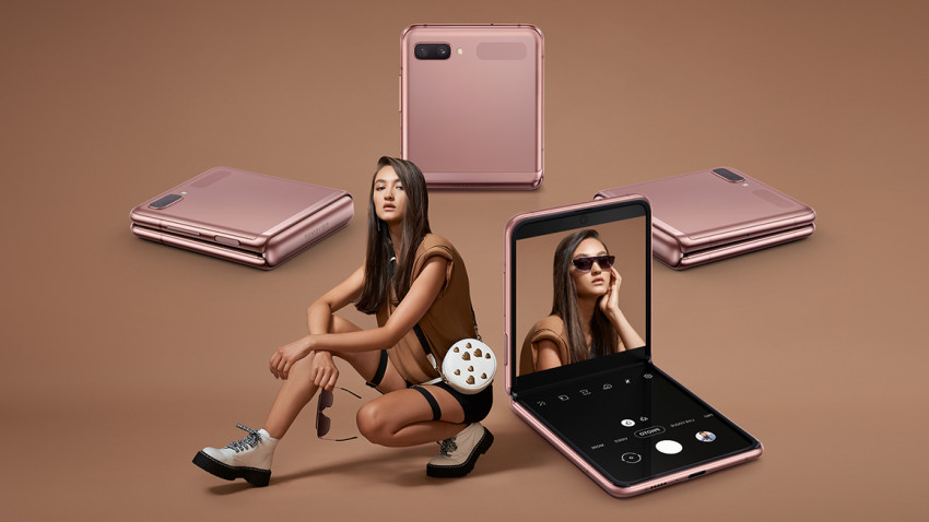 Technology meets fashion: Samsung lansează Prêt-à Z Flip, prima colecție inspirată de Galaxy Z Flip 5G, în colaborare cu Fashion Days