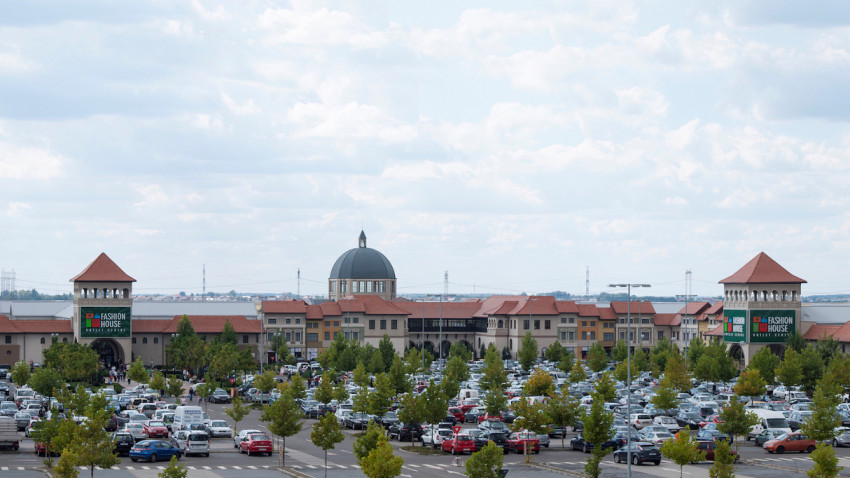 Cacharel deschide un nou magazin în FASHION HOUSE Outlet Centre București