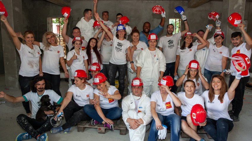 PENNY inaugurează alături de Habitat for Humanity centrul comunitar din Buftea