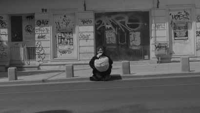 Povestea unui panda care căuta z&acirc;mbete pe străzile din București