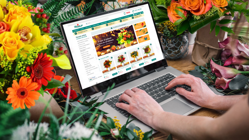 Floria.ro: Halloween online și decorațiuni pentru biroul de acasă