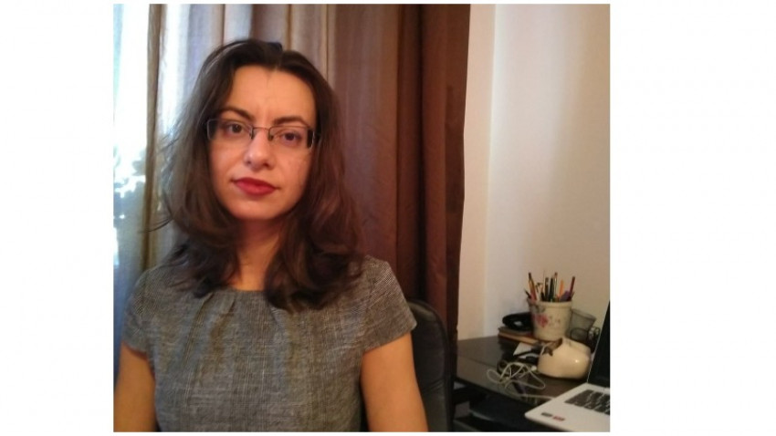 [De la IQads] Alina Stanciu: Am acceptat cu teamă ingrata misiune de a comenta, uneori în termeni nefavorabili, munca unor reputați copywriteri