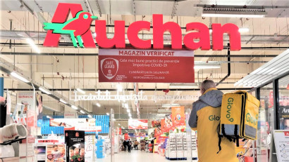 Glovo și Auchan extind parteneriatul și introduc &icirc;n aplicație preparate gătite din zona gastro a hipermarketurilor