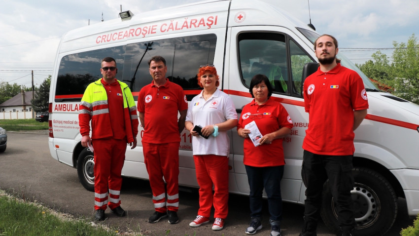 1,700 de persoane vaccinate în Călărași, prin intermediul Caravanei de Vaccinare organizată de Crucea Roșie Română și BCR Asigurări de Viață VIG
