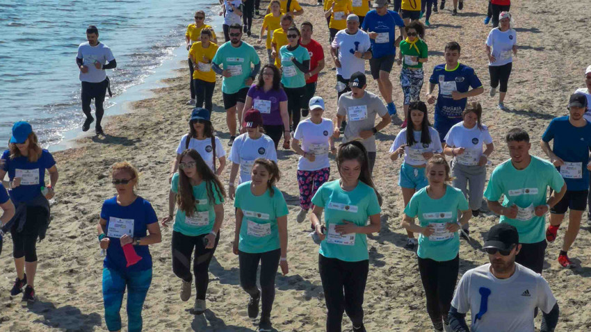 Au mai rămas 5 săptămâni până la ultramaratonul AUTISM24H, competiția de 24h ce va avea loc pe plaja din stațiunea Mamaia, între 4-5 septembrie