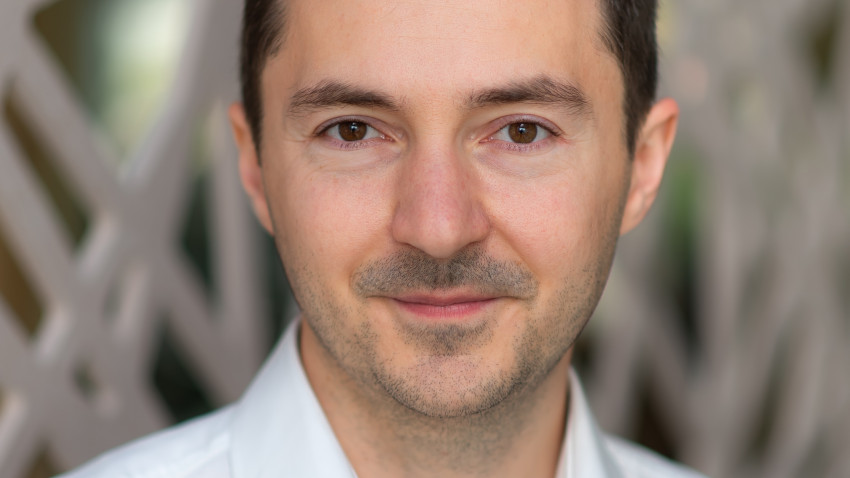 Colliers: Efectele pandemiei susțin dezvoltarea pieței rezidențiale din suburbii și din mediul rural, odată cu creșterea numărului românilor care renunță la aglomerația urbană și aleg locuințe mai spațioase și mai accesibile în jurul marilor orașe