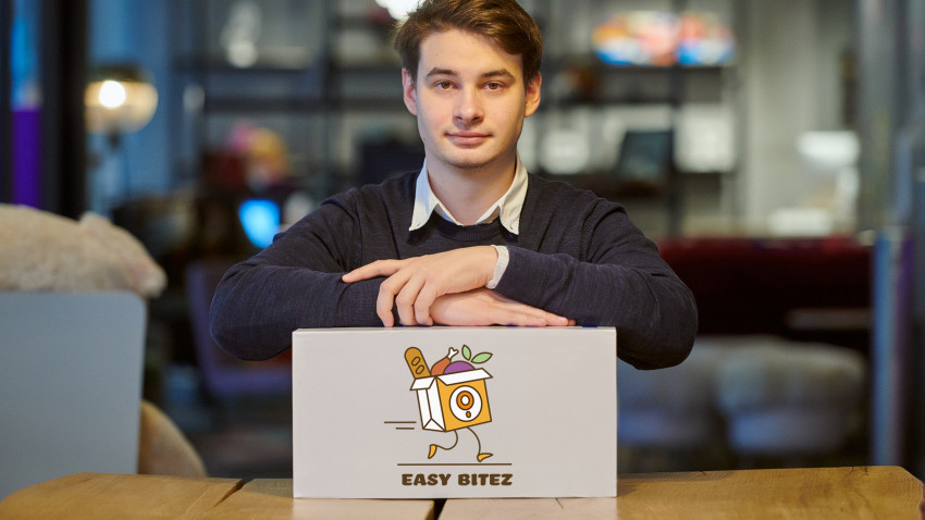 Antreprenorii generației Z: EasyBitez.ro transformă gătitul într-o experiență simplă și sustenabilă Doi studenți au investit 5.000 euro și 7 luni de muncă într-un asistent digital pentru gătit