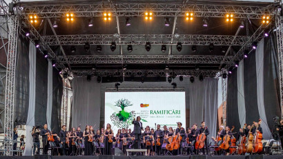 Act cultural unic: personalităţi din &icirc;ntreaga lume reunite pentru un mesaj de pace pe scena Festivalului Musica Ricercata Op.4 de la Sibiu