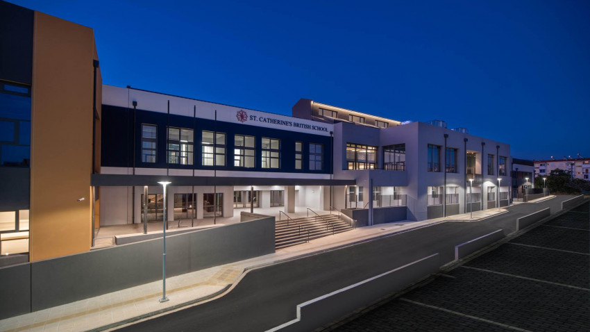 IMMUNE Building Standard™, implementat și în instituţiile de învăţământ: St. Catherine's British School din Atena devine prima școală certificată IMMUNE™ din lume