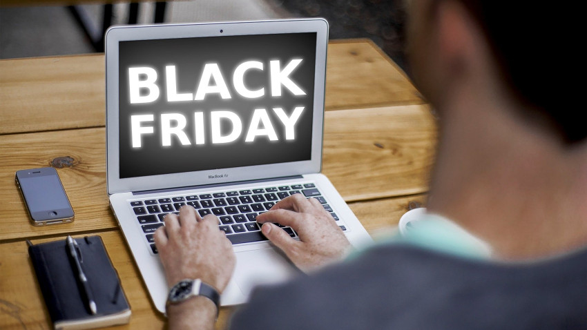 Analiză White Image: Este cel mai efervescent Black Friday, cu numeroase oferte la credite bancare și rate pentru cumpărături în România și străinătate