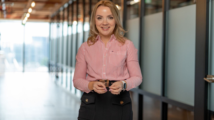 Answear se poziționează în Top 10 branduri din România din punct de vedere customer service, conform noului studiu KPMG