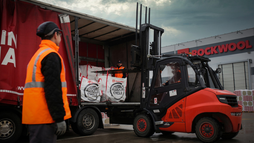ROCKWOOL România lansează Rockcycle®, un serviciu de reciclare a vatei bazaltice