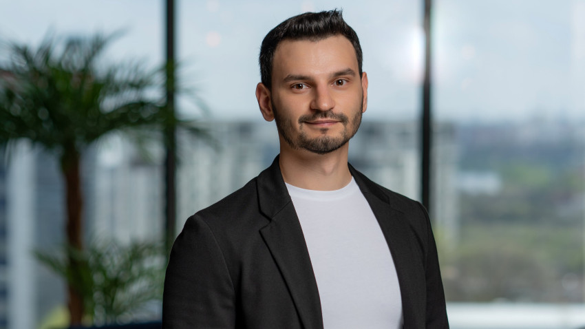 Vatis Tech anunță o nouă versiune de model speech-to-text și pune limba română pe harta tehnologiilor din întreaga lume, în paralel cu lansarea unui parteneriat strategic