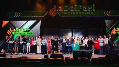 Cea mai mare rețea de antreprenori independenți, LaDoiPași, a sărbătorit recordul de 2000 de magazine &icirc;n Rom&acirc;nia, alături de mii de parteneri LaDoiPași