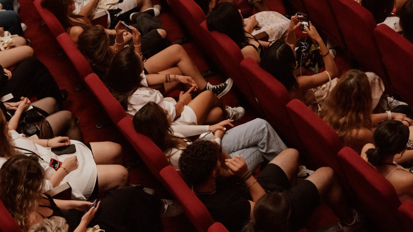 Ideo Ideis Festivalul #18, cu spectacole de teatru despre cine suntem