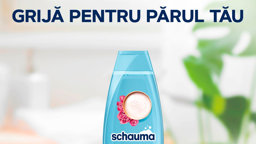 Șamponul Schauma Moisture & Shine cu apă de orez și parfum de bujor, pentru un păr hidratat și strălucitor