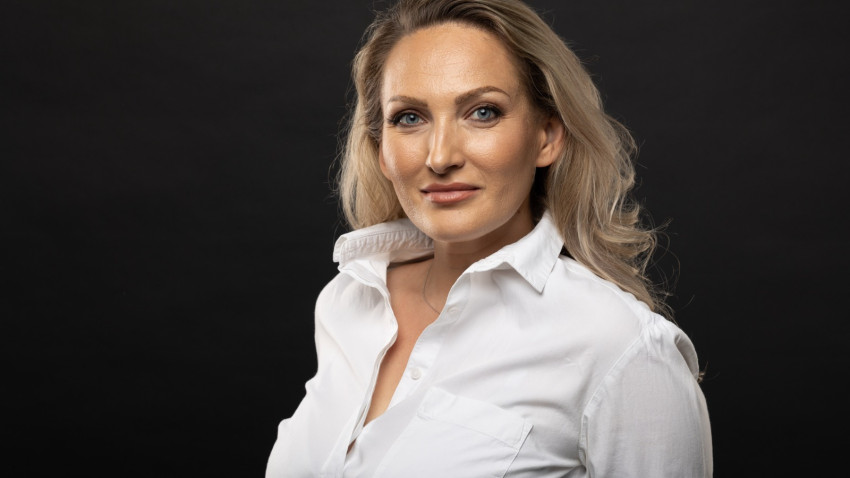 Analiză ContentSpeed pentru retail: sincronizarea online cu offline și comerțul colaborativ prin Marketplace