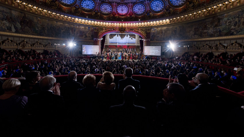 Concert Regal caritabil pe scena Ateneului Român, pe 25 octombrie, în sprijinul tinerilor talentați ai României