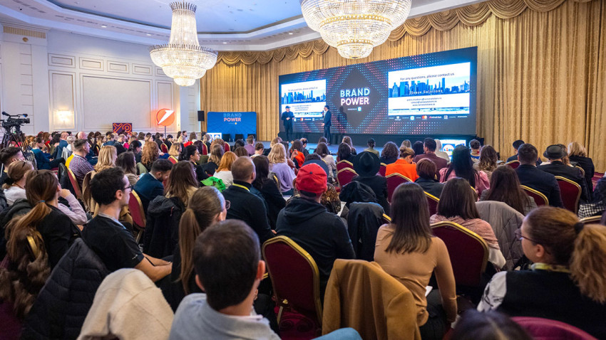 Marile companii își dezvăluie tacticile de promovare pe 10 noiembrie