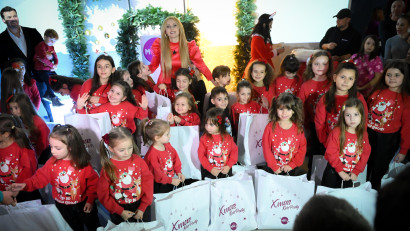 Xmas Kids Party by Social Moms - o poveste despre magia și bucuria Crăciunului impreuna