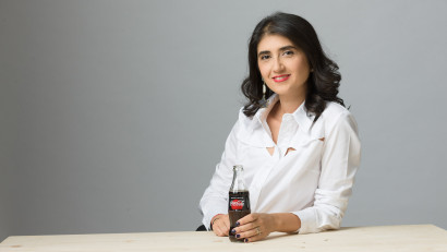 Iuliana Nedelcu: Mesajul Coca-Cola este acela că gesturile de bunăvoință sunt cele care dau naștere magiei de Crăciun, și nu doar &icirc;n acest sezon