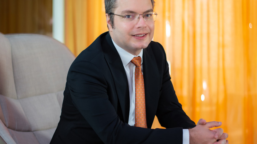 Colliers: Aproape jumătate dintre români aleg să ofere cadouri dulci de sărbători, față de o medie de 27% în regiunea CEE-6. Cozonacul este desertul vedetă din meniul de Crăciun